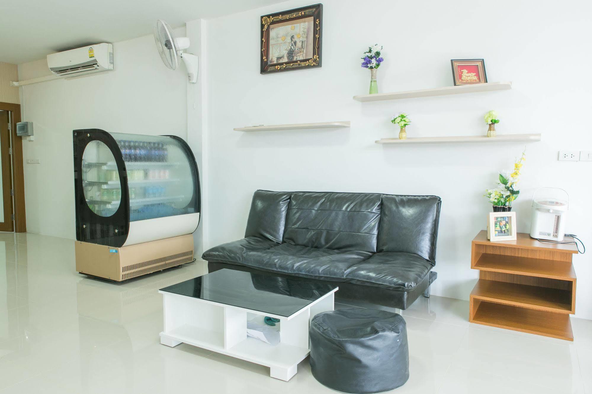 Cheaper Room Сураттхани Экстерьер фото